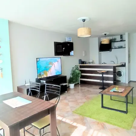Apartmán Flame Sluneční pobřeží