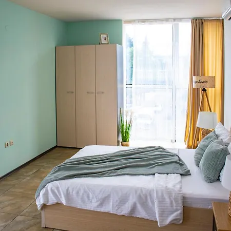 Flame Apartment Sunny Beach